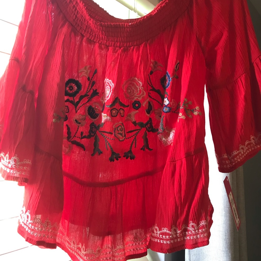 Embroidered blouse